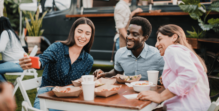 outdoor wifi at cafe